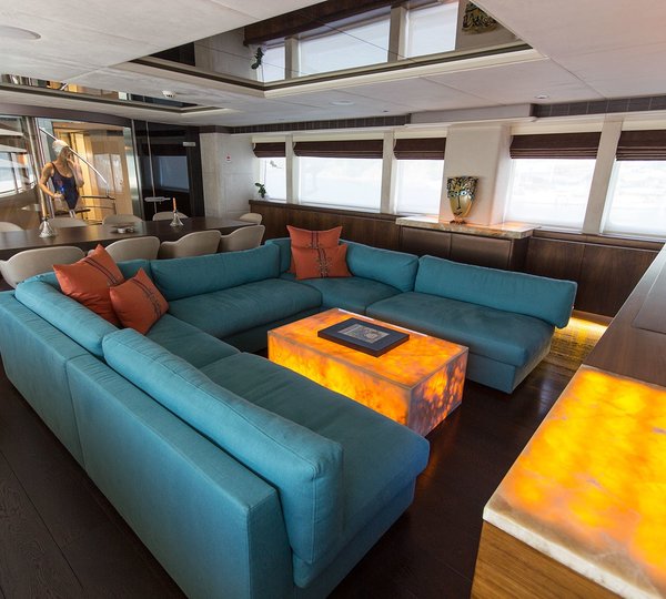 The 38m Yacht ALUMERCIA