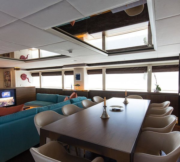 The 38m Yacht ALUMERCIA