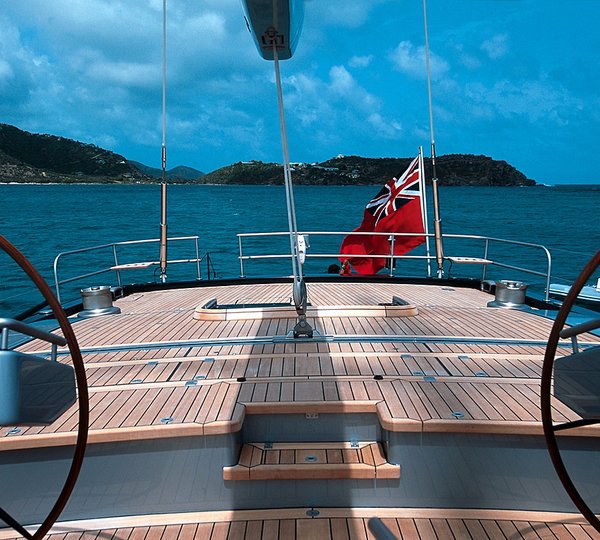 The 40m Yacht ALITHIA