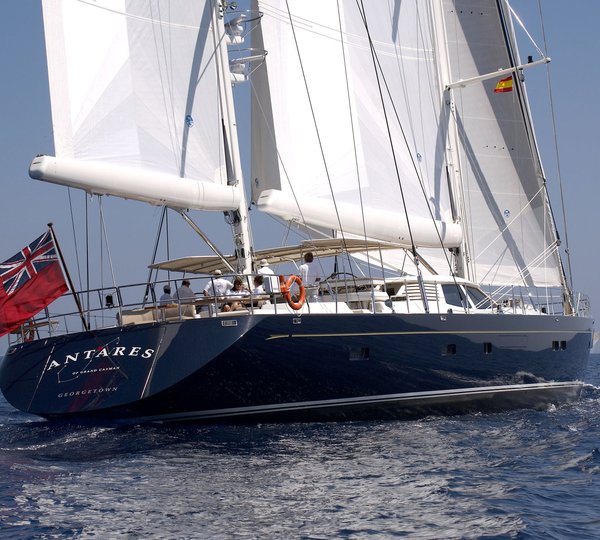 The 40m Yacht ANTARES OF GRAND CAYMAN