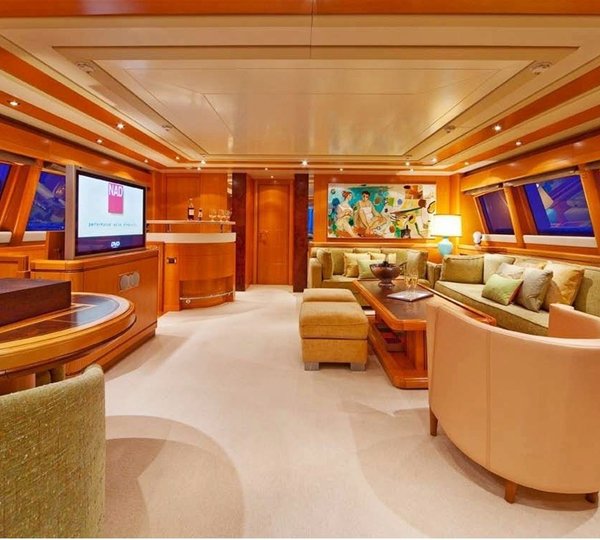 The 40m Yacht ARIELA