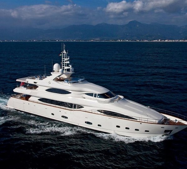The 40m Yacht ARIELA