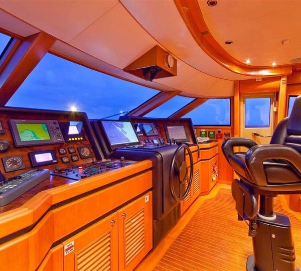 The 40m Yacht ARIELA