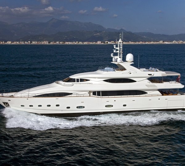 The 40m Yacht ARIELA