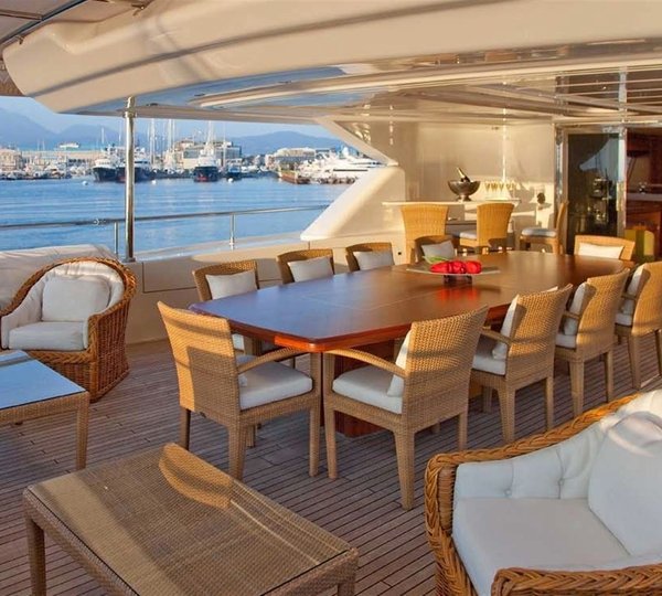 The 40m Yacht ARIELA