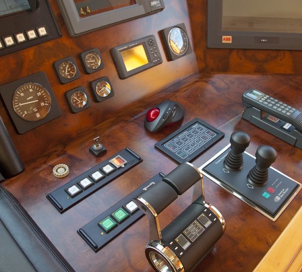 The 40m Yacht ARIELA