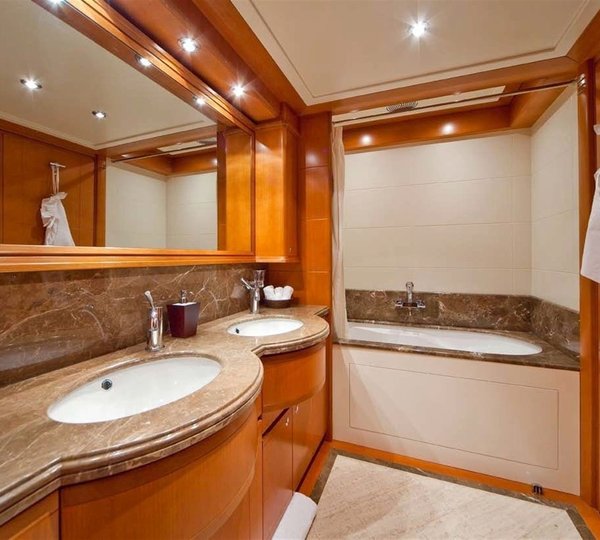 The 40m Yacht ARIELA