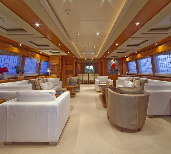 The 40m Yacht ARIELA