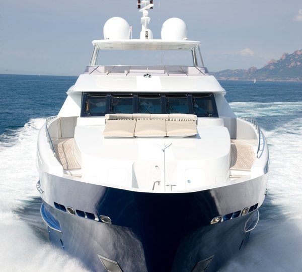 The 40m Yacht MAC BREW