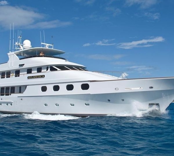 Cruising On Board Yacht ATLANTICA
