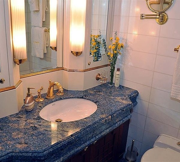 The 41m Yacht ATLANTICA