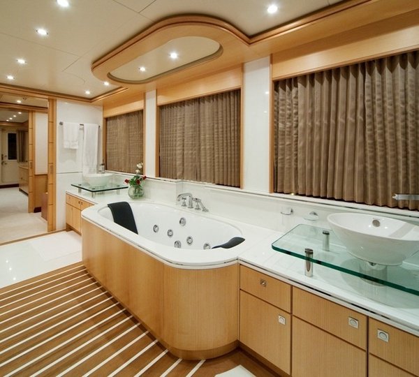 Main Master Bath Aboard Yacht GOLDEN HORN
