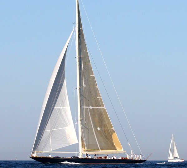 Overview Aboard Yacht RANGER