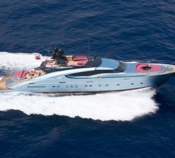 The 41m Yacht WAVERUNNER