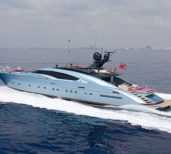 The 41m Yacht WAVERUNNER