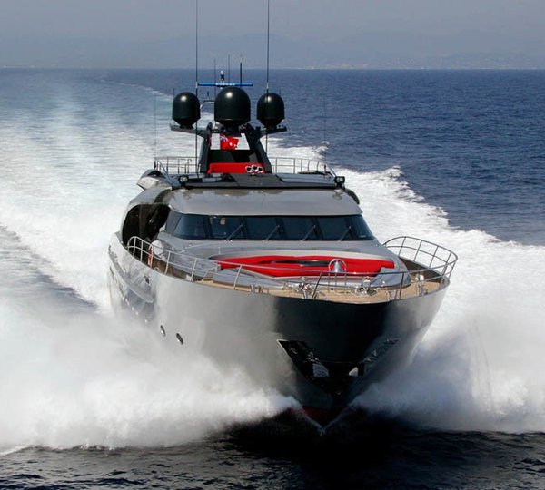 Forward Aspect On Yacht DRAGON