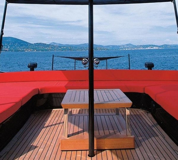 External Sitting Aboard Yacht DRAGON