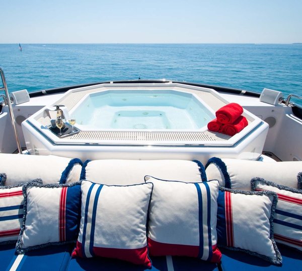 The 42m Yacht ELEMENT