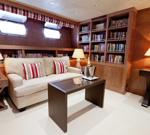 The 42m Yacht ELEMENT