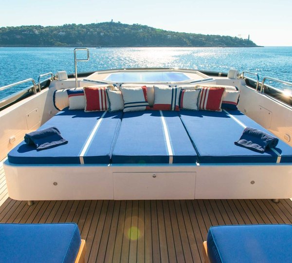 The 42m Yacht ELEMENT