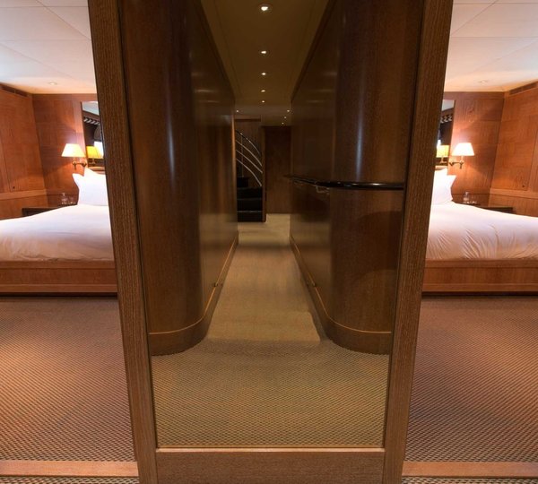 The 42m Yacht ELEMENT