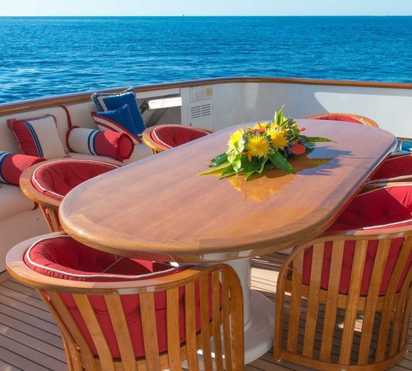 The 42m Yacht ELEMENT