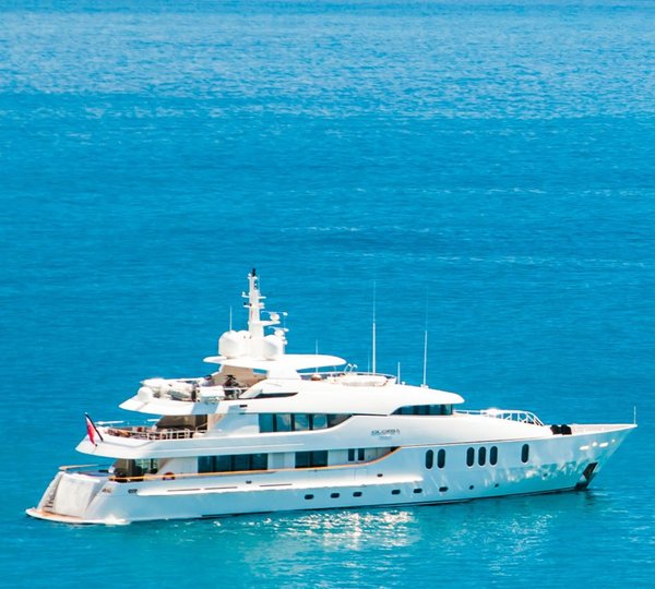 The 42m Yacht GLORIA TERESA
