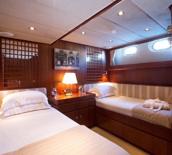 The 42m Yacht INFATUATION