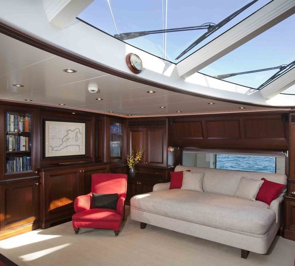 Saloon On Board Yacht KOO