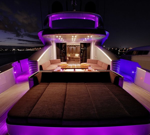 The 42m Yacht MY TOY