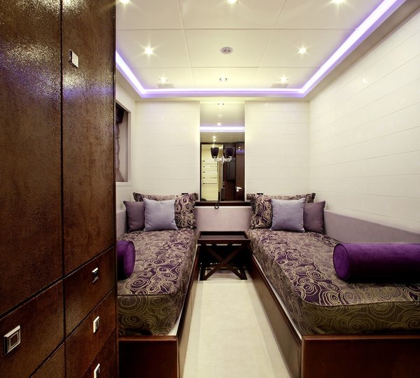 Twin Bed Cabin Aboard Yacht MY TOY