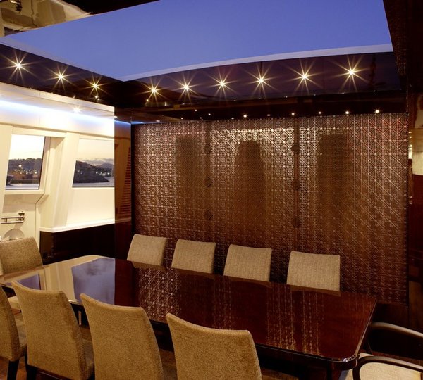 The 42m Yacht MY TOY