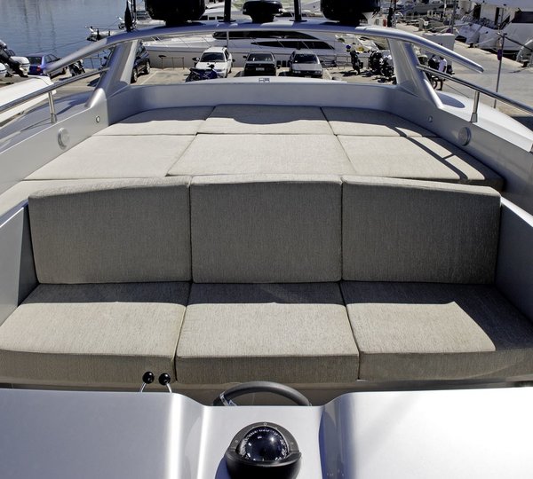 The 42m Yacht MY TOY