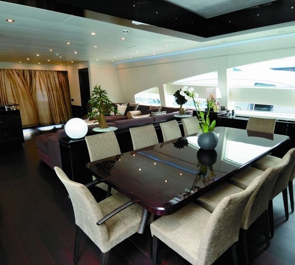 Eating/dining Saloon On Board Yacht MY TOY