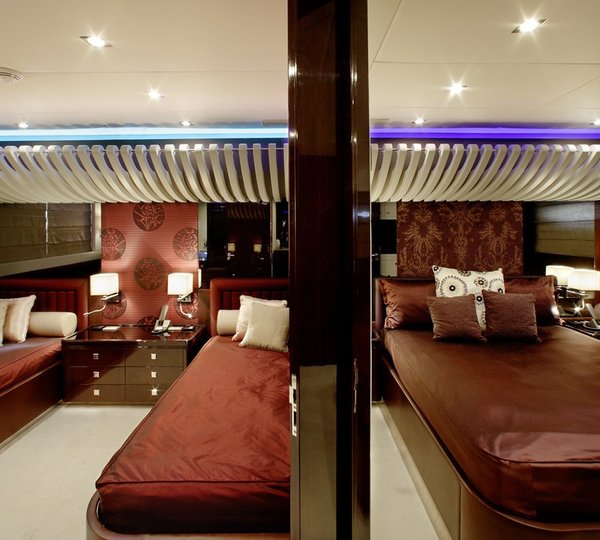 The 42m Yacht MY TOY