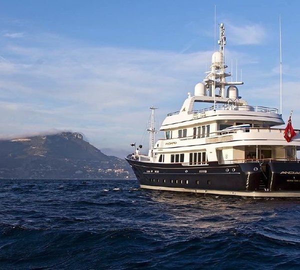 The 43m Yacht ANGIAMO