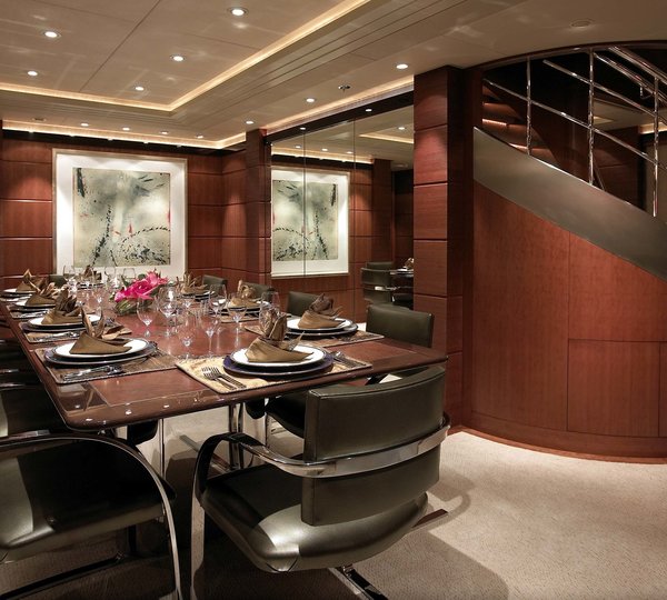 The 43m Yacht ANGIAMO