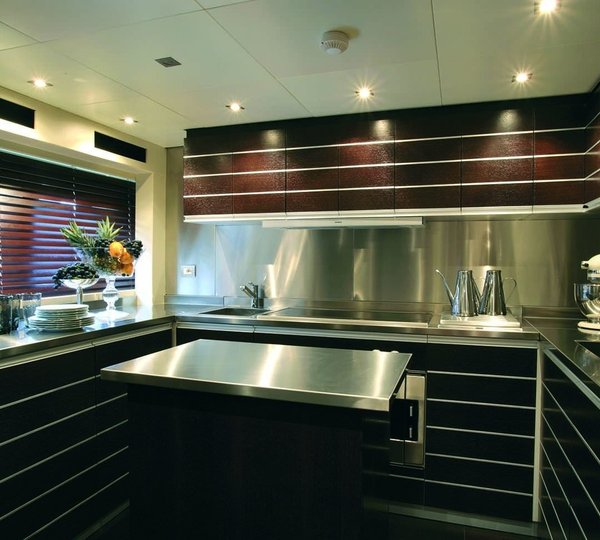 The 43m Yacht ANNAMIA