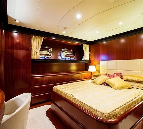 The 43m Yacht LIGHEA