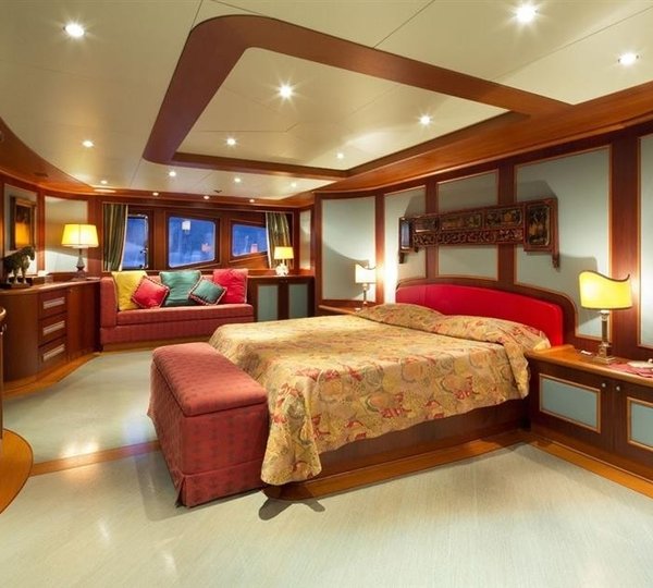 The 44m Yacht NEW MASTER