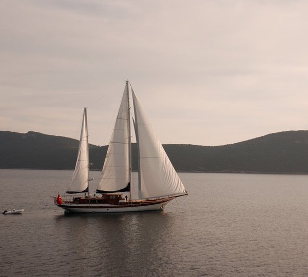The 45m Yacht AEGEAN