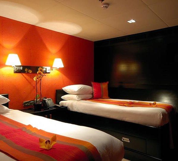 Twin Bed Cabin On Yacht FATHOM