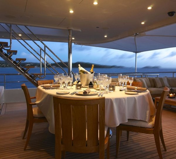 Bridgedeck Deck Eating/dining On Yacht HARLE