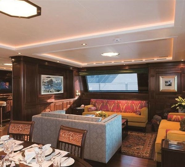 The 45m Yacht HELIOS