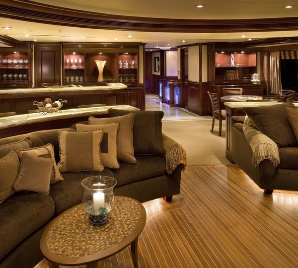 The 45m Yacht PARTY GIRL