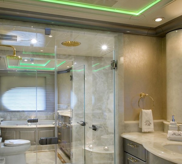 The 45m Yacht PARTY GIRL