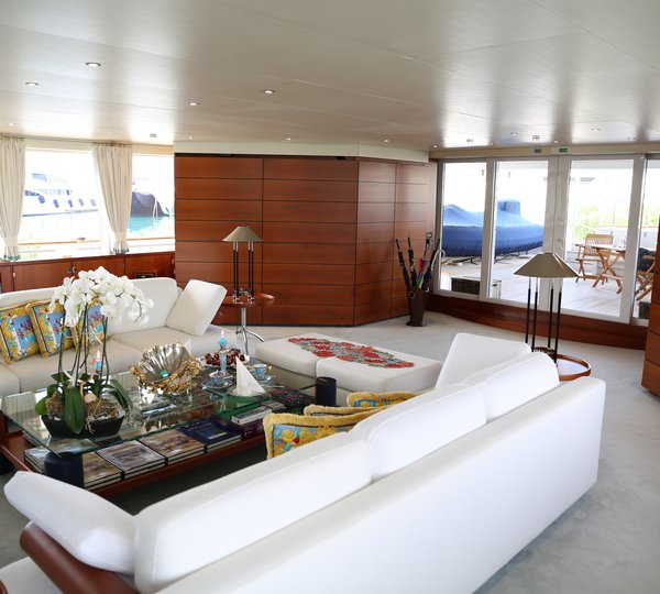 The 46m Yacht ONTARIO