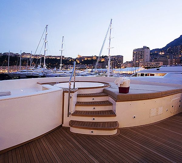 Jacuzzi Pool Aboard Yacht PRINCESS IOLANTHE