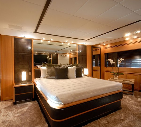 Main Master Cabin On Board Yacht PURE ONE