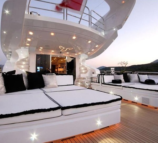 The 46m Yacht PURE ONE